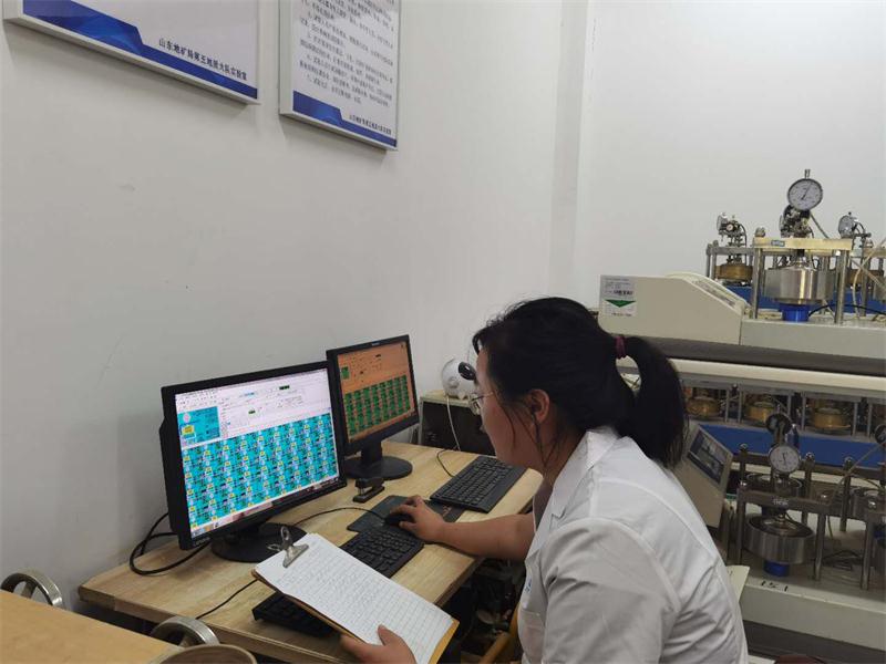 公司同002A：土工試驗(yàn)甲級(jí)，可以承擔(dān)甲級(jí)及以下工程勘察資格所能承擔(dān)工程勘察項(xiàng)目的土工試驗(yàn)任務(wù)； 聯(lián)系人：任玲，電話：18653883892(圖3)